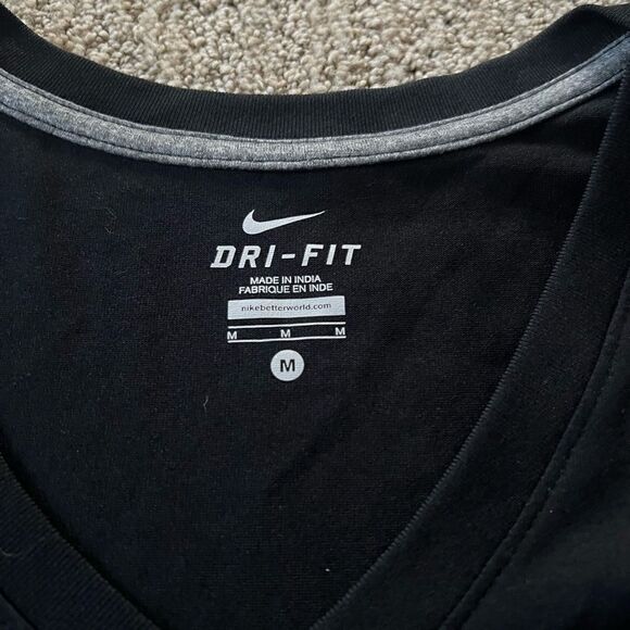 Nike Dri-fit Black Carolina Panthers V-neck Tshirt - Picture 5 of 6